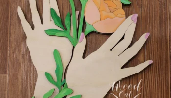 Макет "Художественная рука, держащая цветы"