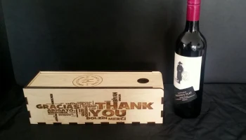 Макет "Подарочная коробка для вина"