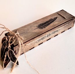 Макет "Декоративная деревянная подарочная коробка для ручки с гравировкой" 0