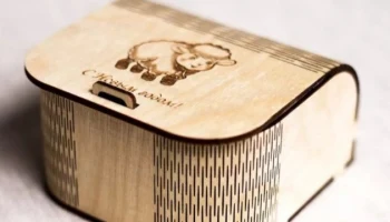 Маленькая подарочная коробка деревянная шкатулка для украшений