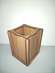 Макет "Деревянный Карандашница для стола" 2
