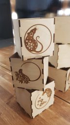 Макет "Новогодние декоративные деревянные коробки с гравировкой" 0