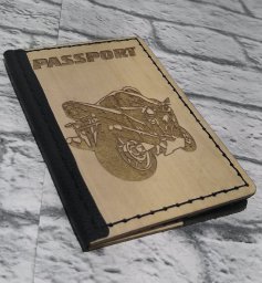 Макет "Деревянная обложка для паспорта с гравировкой" 2