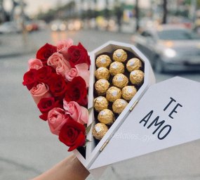 Макет "Валентинка коробка для цветов коробка для конфет в форме сердца" 0