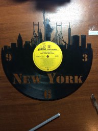 Макет "Шаблон настенных часов с виниловой пластинкой Нью-Йорк Сити" 0