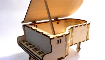 Макет "Игрушечное пианино"