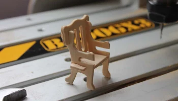 Макет "Обычная сборка кресла"
