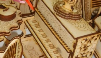 Макет "Деревянное игрушечное пианино"