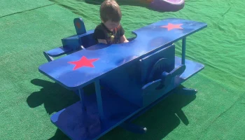 Макет "Деревянный самолет-качалка для детей"