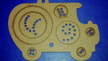 Макет "Спиральный набор для рисования деревянный спирограф"