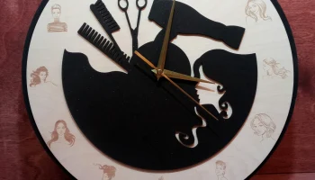 Макет "Настенные часы для салона красоты" #3193649580