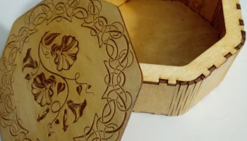 Макет "Восьмиугольная деревянная коробка"