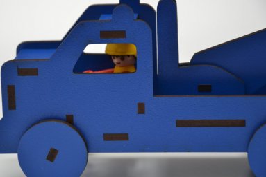 Макет "Playmobil эвакуатор игрушка для детей 4 мм мдф svg файл" 1
