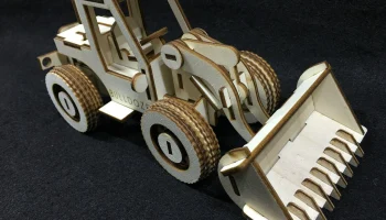 Макет "3d модель трактора бульдозера"