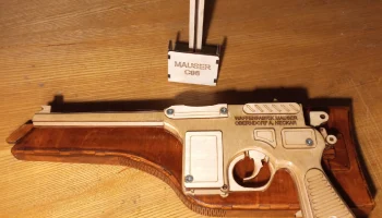 Макет "Игрушечный пистолет Mauser c96"