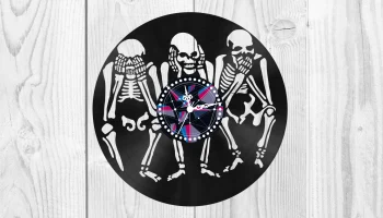 Скелеты виниловые часы