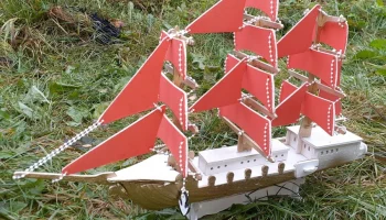 Макет "Парусник деревянная модель корабля"