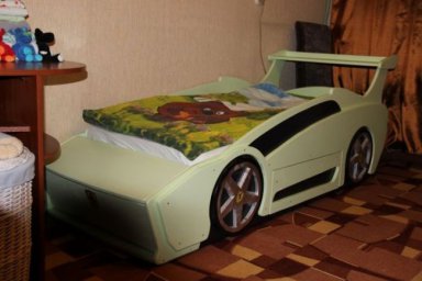 Макет "Кровать с гоночным автомобилем для детской комнаты" 0