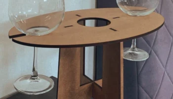 Макет "Винный стол держатель для бутылки вина и бокала"