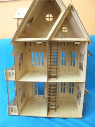Макет "Деревянный готический дом мини двухэтажный кукольный домик" 1