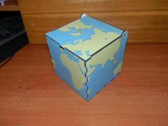 Макет "Коробка для карты мира" 0