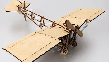 Макет "Деревянная игрушка-самолет"