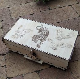 Деревянный ящик с крышкой лев гравировка 0