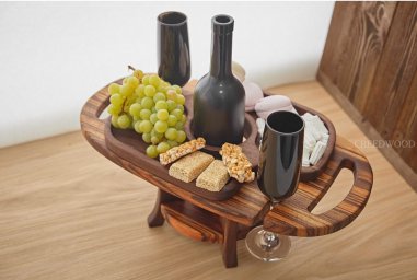 Макет "Деревянный винный столик и держатель для бокалов" 0