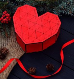 Макет "Деревянная подарочная коробка в форме сердца" 0