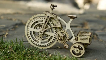 Макет "Деревянный механический велосипед"