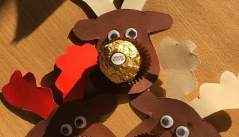 Макет "Новогодняя игрушка олень с конфетами"