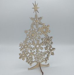 Макет "Рождественская елка из снежинок" 0